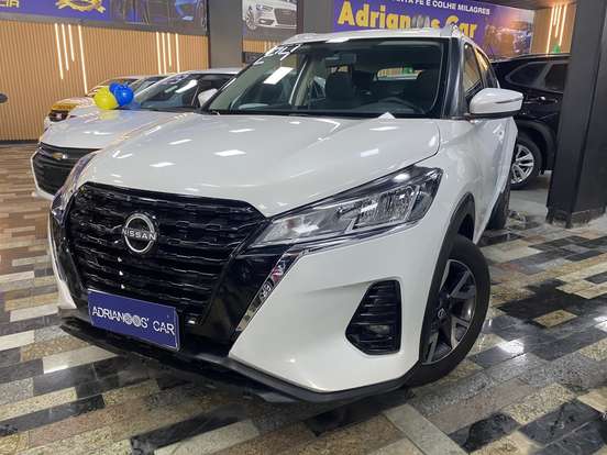 NISSAN-KICKS-2023