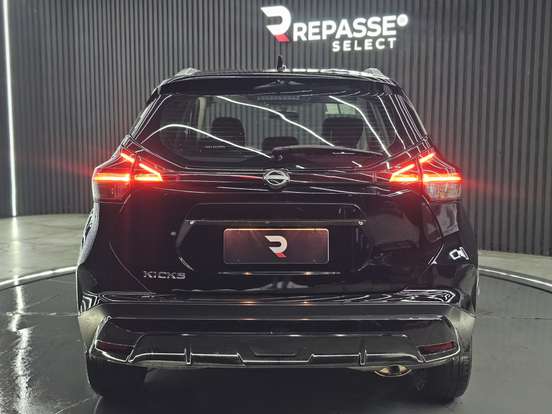 NISSAN-KICKS-2024