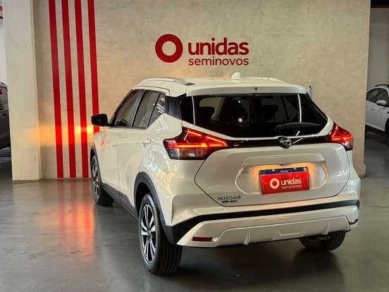 NISSAN-KICKS-2024