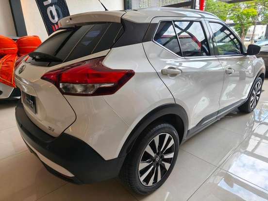 NISSAN-KICKS-2019