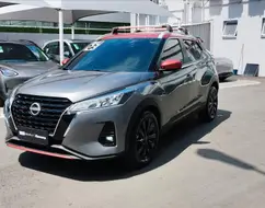 NISSAN KICKS 1.6 16V FLEXSTART XPLAY XTRONIC NISSAN KICKS 1.6 16V FLEXSTART XPLAY XTRONIC