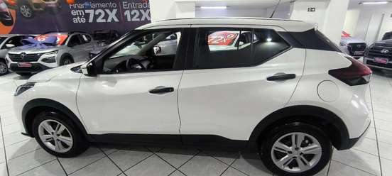 NISSAN-KICKS PLAY-2025