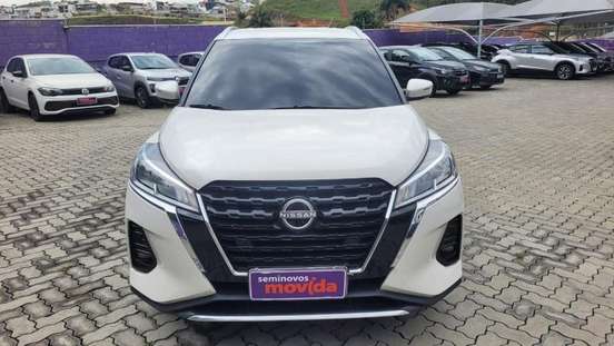 NISSAN-KICKS PLAY-2025