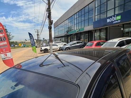 NISSAN-LIVINA-2013