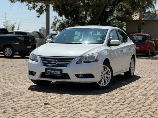 NISSAN-SENTRA-2015