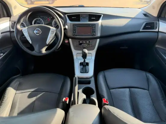 NISSAN-SENTRA-2014