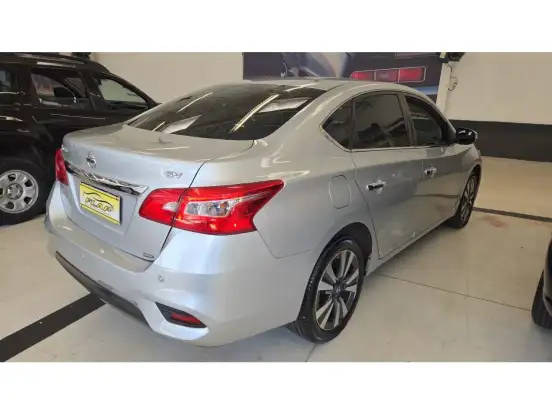 NISSAN-SENTRA-2019