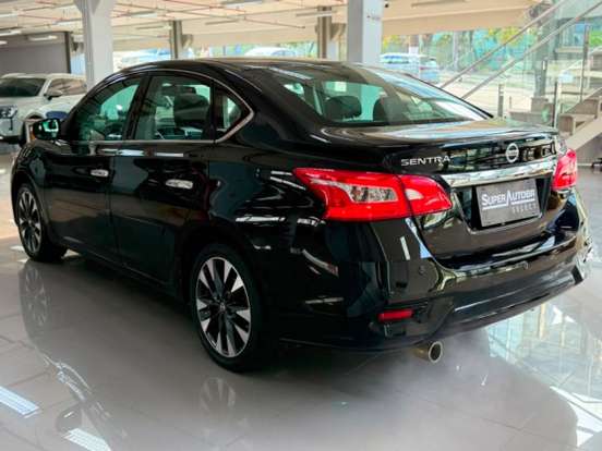 NISSAN-SENTRA-2019
