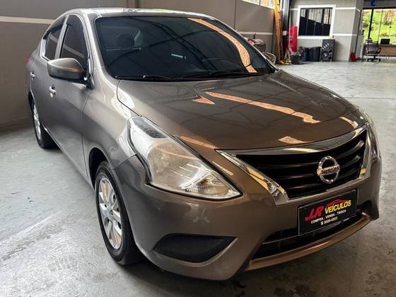 NISSAN VERSA 1.0 12V FLEX S 4P MANUAL