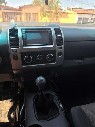 NISSAN-FRONTIER-2014