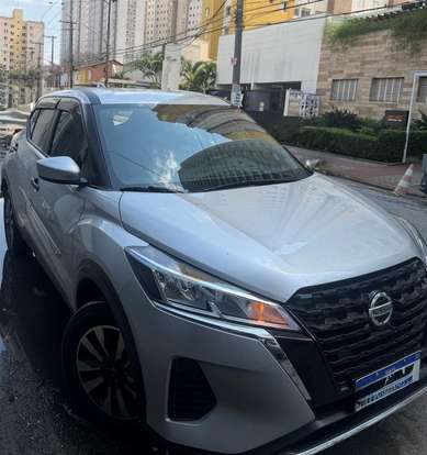 NISSAN-KICKS-2022