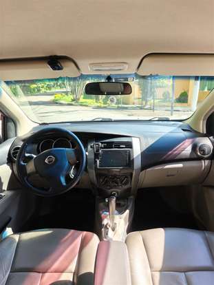 NISSAN-LIVINA-1.8 SL 16V FLEX 4P AUTOMÁTICO NISSAN-LIVINA-2010