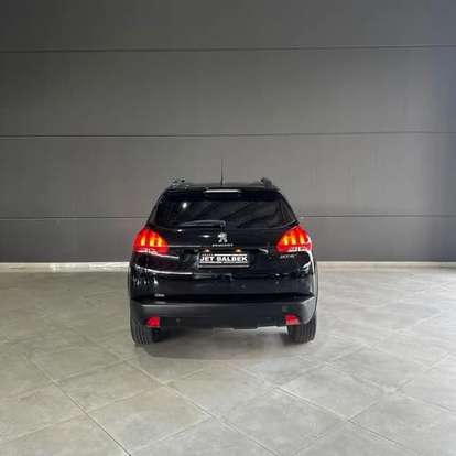 PEUGEOT-2008-2020