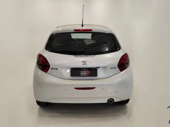 PEUGEOT-208-1.6 GRIFFE 16V FLEX 4P AUTOMÁTICO PEUGEOT-208-2018