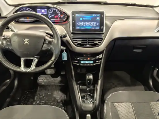 PEUGEOT-208-1.6 GRIFFE 16V FLEX 4P AUTOMÁTICO PEUGEOT-208-2018