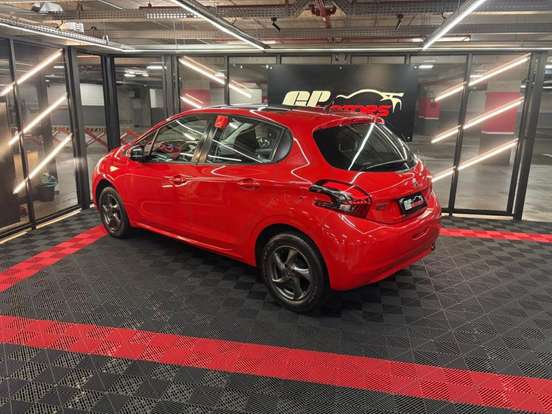 PEUGEOT-208-1.2 ALLURE 12V FLEX 4P MANUAL PEUGEOT-208-2018