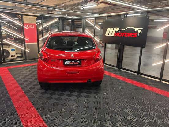 PEUGEOT-208-1.2 ALLURE 12V FLEX 4P MANUAL PEUGEOT-208-2018
