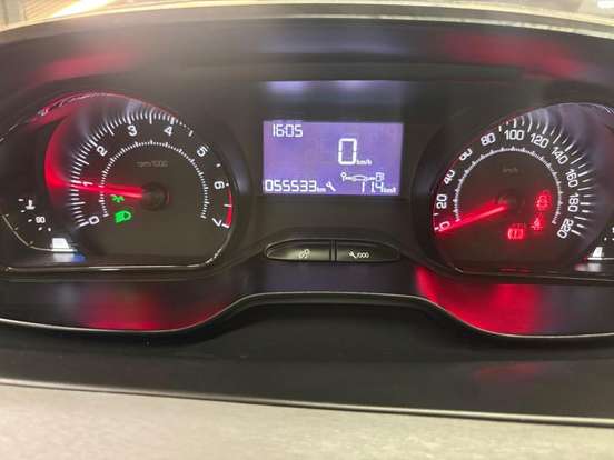 PEUGEOT-208-1.2 ALLURE 12V FLEX 4P MANUAL PEUGEOT-208-2018