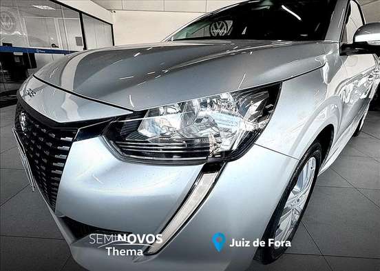 PEUGEOT-208-2021