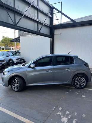 PEUGEOT-208-2022