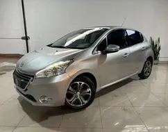 PEUGEOT 208 1.6 GRIFFE 16V FLEX 4P AUTOMÁTICO PEUGEOT 208 1.6 GRIFFE 16V FLEX 4P AUTOMÁTICO