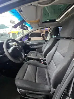 PEUGEOT-307-2011