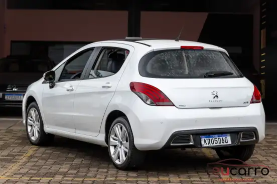 PEUGEOT-308-2015