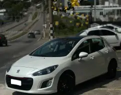 PEUGEOT 308 1.6 GRIFFE THP 16V GASOLINA 4P AUTOMÁTICO PEUGEOT 308 1.6 GRIFFE THP 16V GASOLINA 4P AUTOMÁTICO