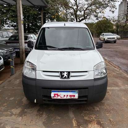 PEUGEOT-PARTNER-2020