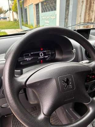 PEUGEOT-PARTNER-2020