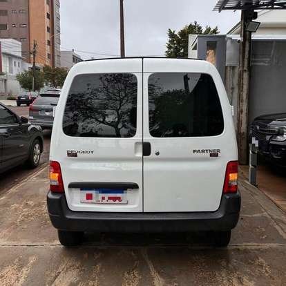 PEUGEOT-PARTNER-2020