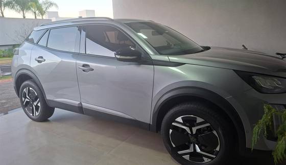 PEUGEOT 2008 1.0 TURBO 200 FLEX ALLURE CVT