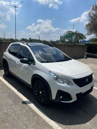 PEUGEOT-2008-2021