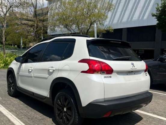 PEUGEOT-2008-1.6 16V FLEX GRIFFE 4P AUTOMÁTICO PEUGEOT-2008-2021