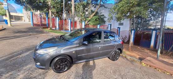 PEUGEOT-207-2009