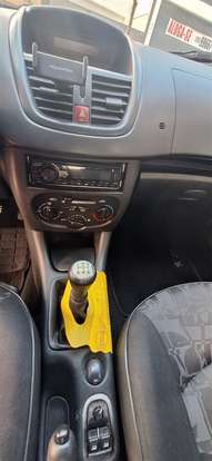 PEUGEOT-207-2009