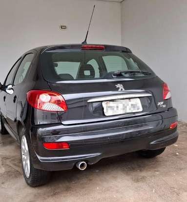PEUGEOT-207-2012