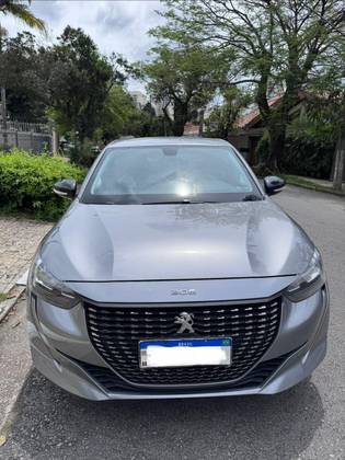 PEUGEOT 208 1.0 TURBO 200 FLEX ALLURE CVT