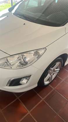 PEUGEOT-308-2013