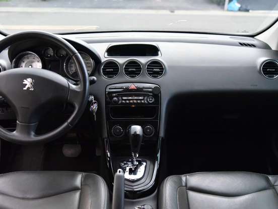 PEUGEOT-408-1.6 BUSINESS 16V TURBO FLEX 4P AUTOMÁTICO PEUGEOT-408-2016