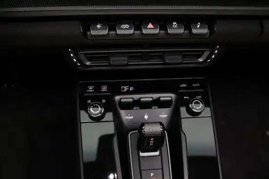 PORSCHE-911-2023