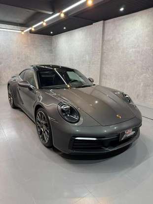 PORSCHE-911-2020