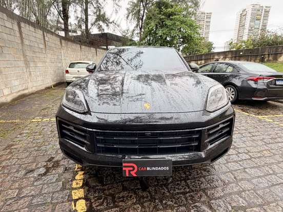 PORSCHE-CAYENNE-2024