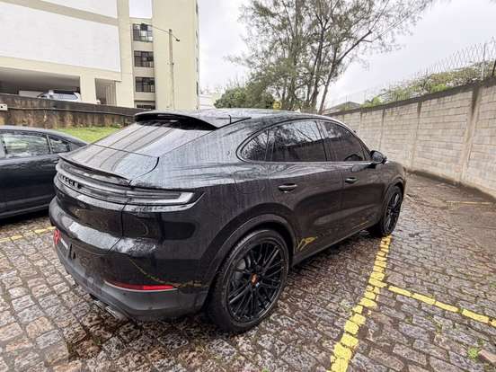 PORSCHE-CAYENNE-2024