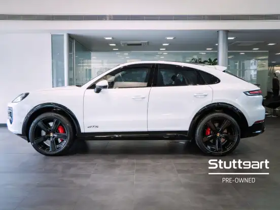 PORSCHE-CAYENNE-2025