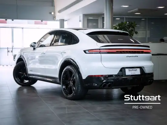 PORSCHE-CAYENNE-2025