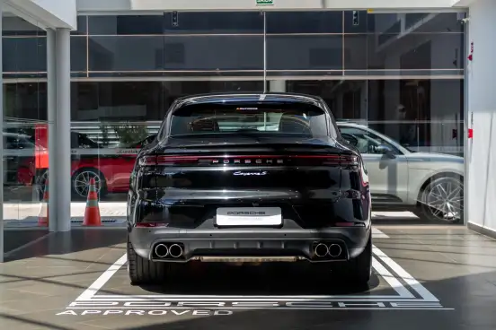 PORSCHE-CAYENNE-2023