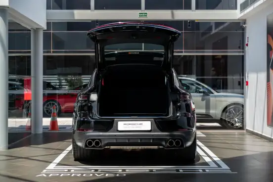 PORSCHE-CAYENNE-2023