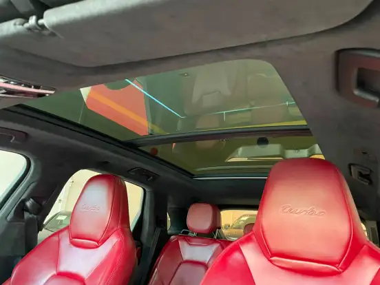 PORSCHE-CAYENNE-2018