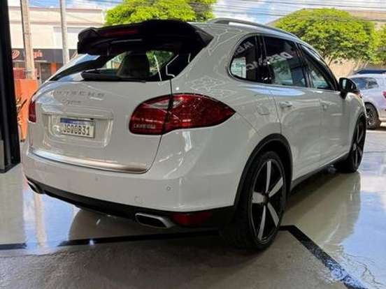 PORSCHE-CAYENNE-4.8 GTS 4X4 V8 32V GASOLINA 4P TIPTRONIC PORSCHE-CAYENNE-2013